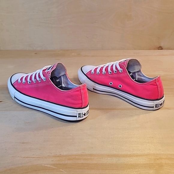 Converse Women's Pink Sneakers - Picture 6 of 10